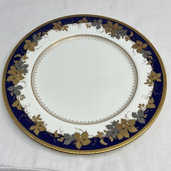 Narumi Oscar de la Renta AF002 Gold Leaf Cobalt Bone China 2 Dinner Plates - Picture 3 of 8